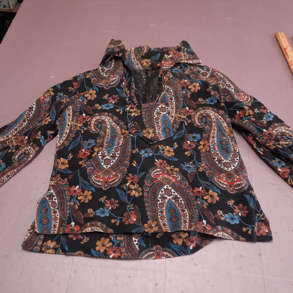 Vintage Black Shirt Women‎ Large Black Paisley Smock Pullover Collared
